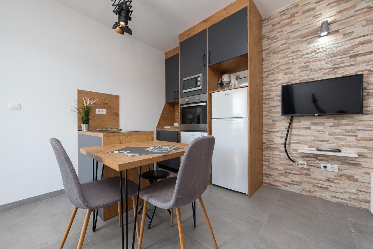 Villa Mona Apartments Ražanj Εξωτερικό φωτογραφία