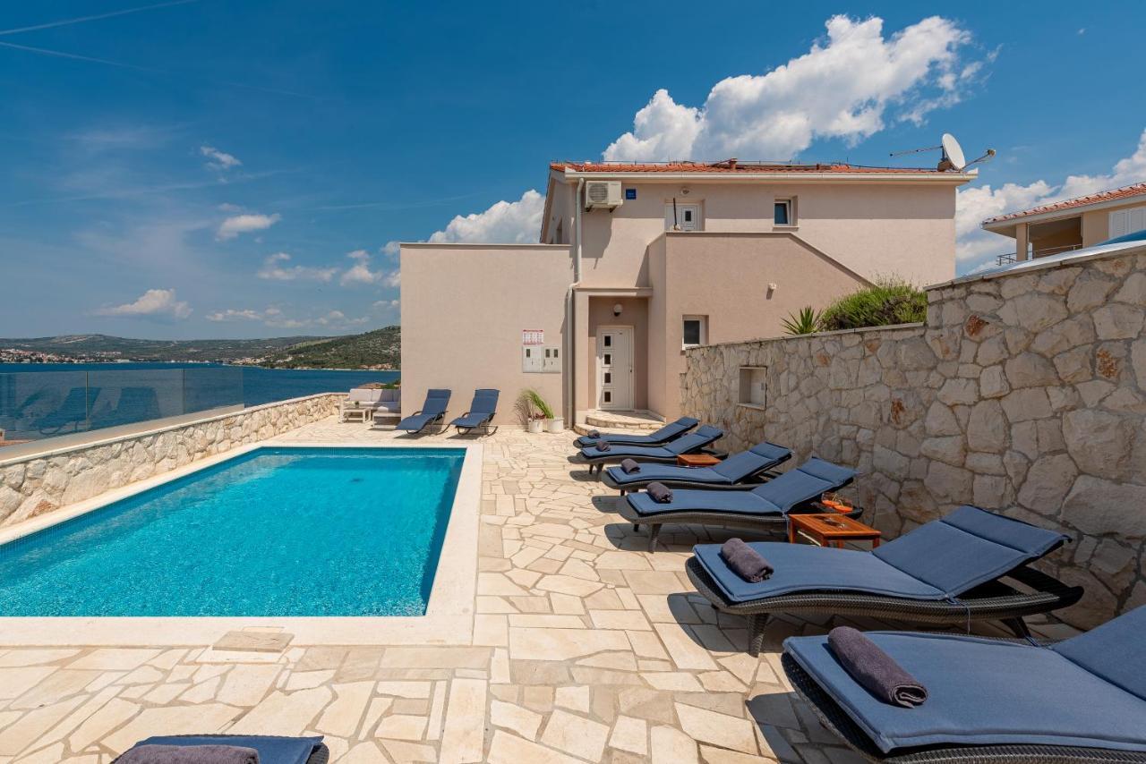Villa Mona Apartments Ražanj Εξωτερικό φωτογραφία